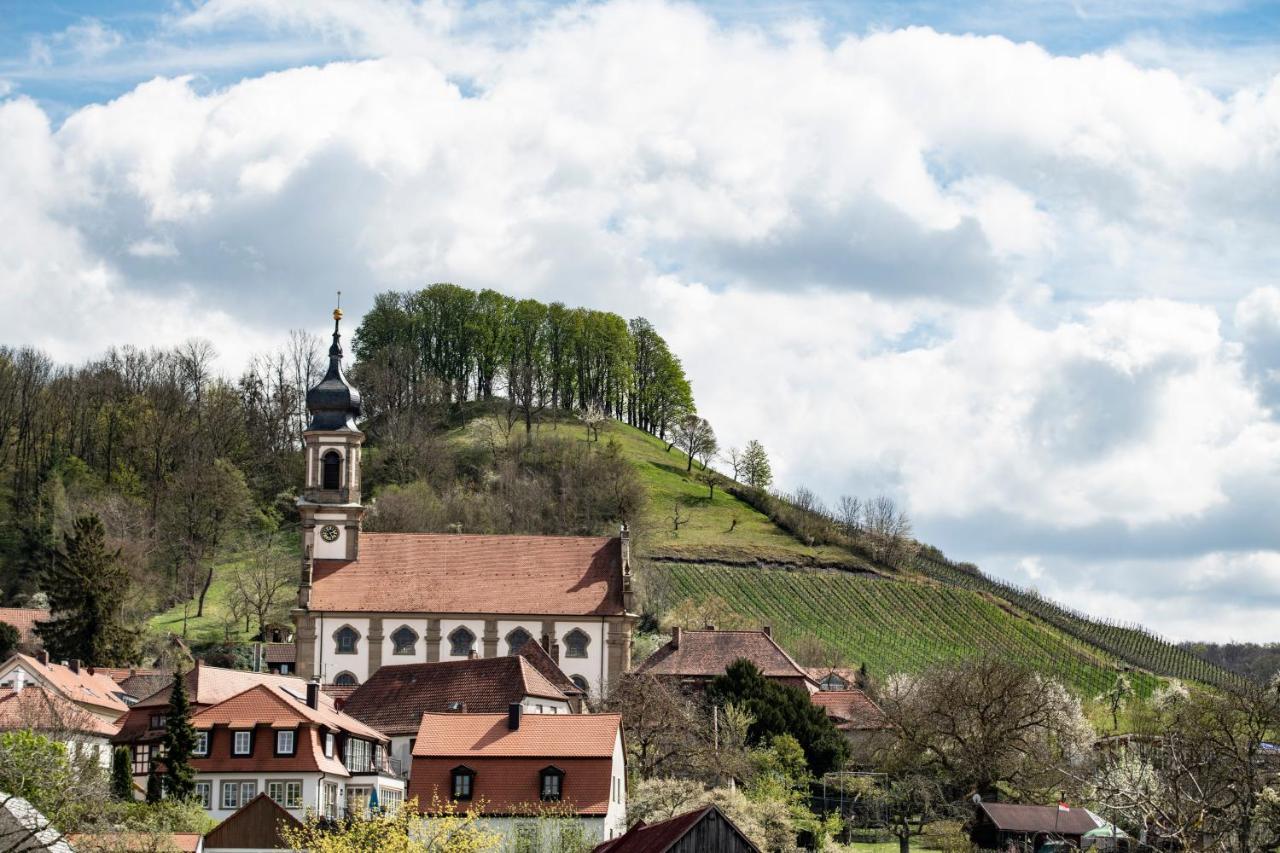Gasthaus Zum Schwan Castell Exterior photo