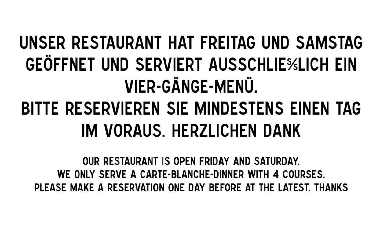 Gasthaus Zum Schwan Castell Exterior photo